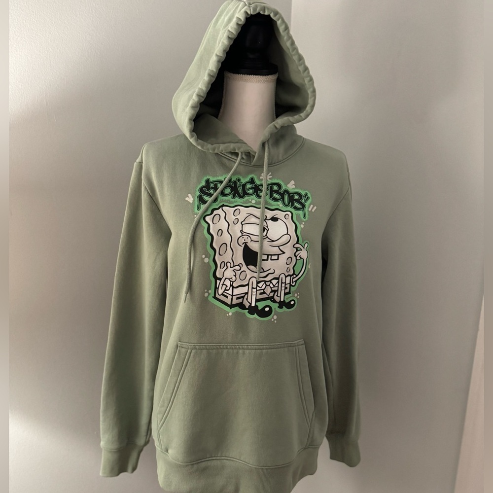 Sponge Bob SquarePants Lt Olive Green Hoodie. Size Small.